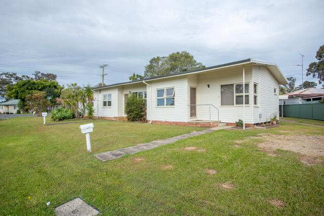 Units 1-3/2 Bayview Crescent, NSW 2430