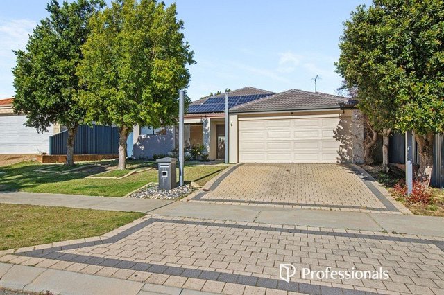 11 Honeydew Bend, WA 6122