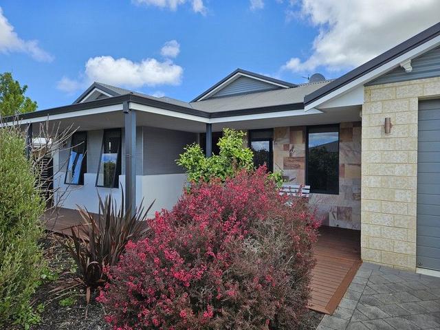 18 Goddard Way, WA 6330
