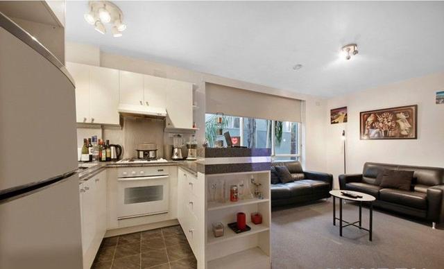 4/99 Osborne Street, VIC 3141