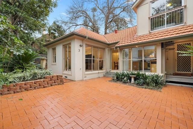 2/17A Woonona Avenue, NSW 2076