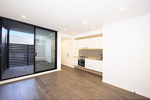212/51 Napoleon Street, VIC 3066