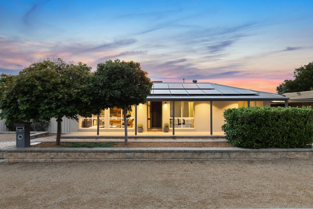 14 Elkington Street, ACT 2615