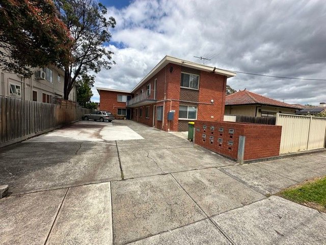 2/145 Smith Street, VIC 3071