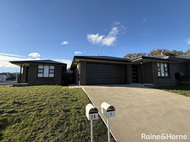 1 & 1a Young Street, NSW 2800