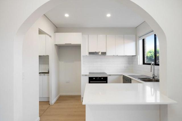 12/2 Carlton Street, NSW 2096