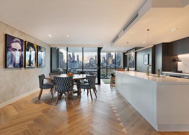 1204/250 St Kilda Road, VIC 3000