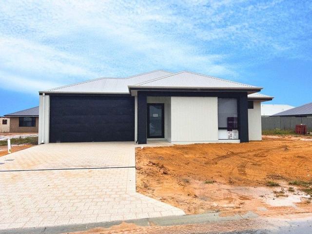 4 Threefin Cicuit, WA 6280