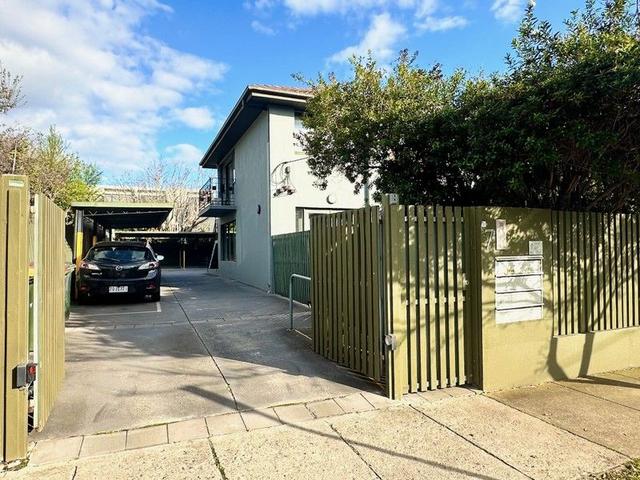 8/7 Leila Road, VIC 3204