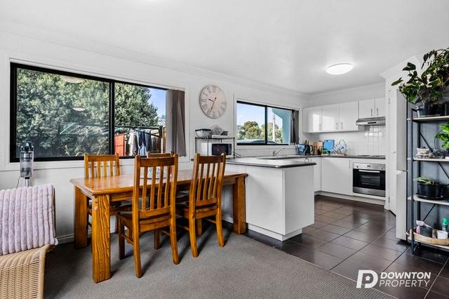 1/2 Chisholm Place, TAS 7010