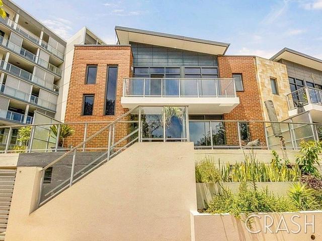 11/8 Hordern Street, WA 6100