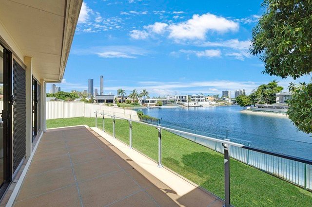 9 Aroona Avenue, QLD 4218