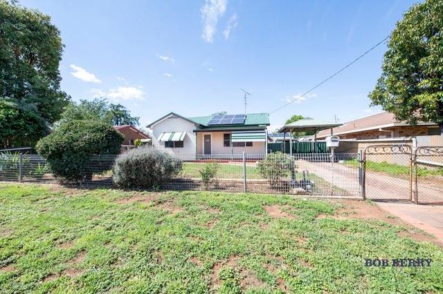 174 Cathundril Street, NSW 2821