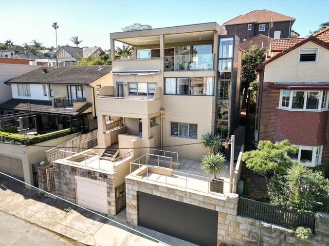 8 Upper Gilbert Street, NSW 2095
