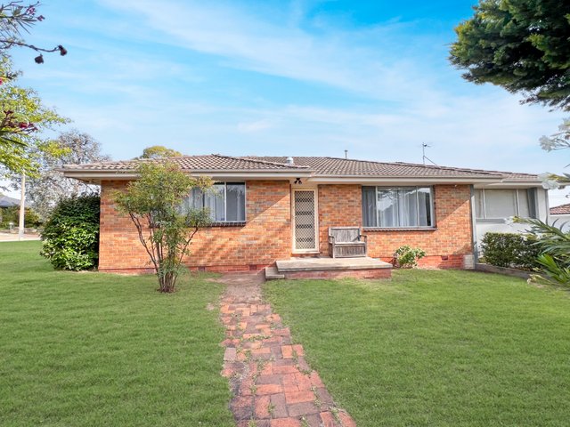 2/147 Kalgoorlie Cres, ACT 2611