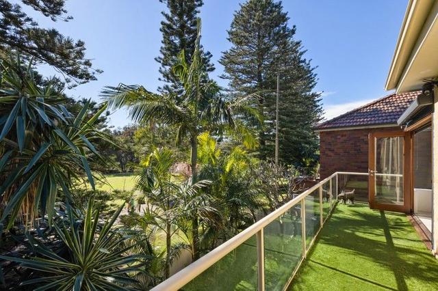 2/3 Eurobin Avenue, NSW 2095