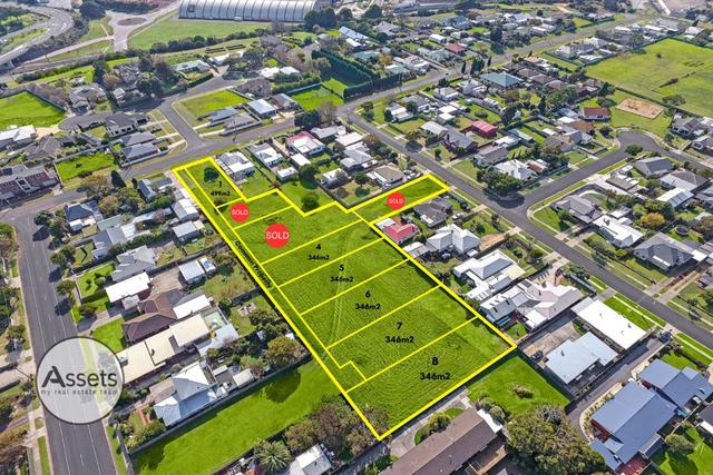 1, 4, 5, 6/49 Blue Wren Court, VIC 3305