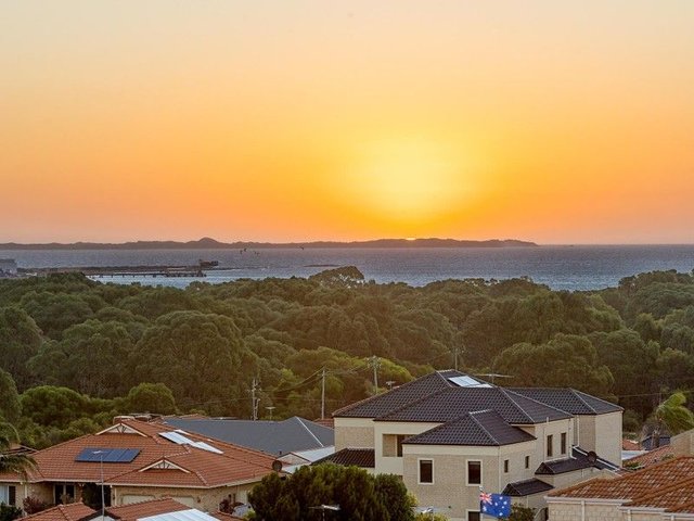 56B Castellon Crescent, WA 6166