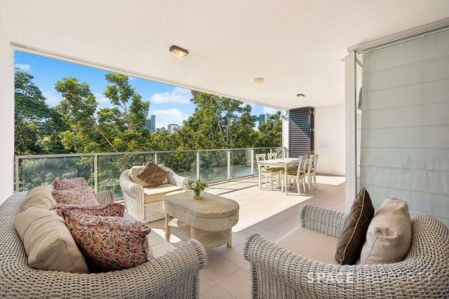 7022/7 Parkland Boulevard, QLD 4000