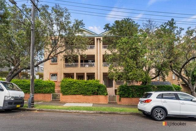 8/15-17 Apsley Street, NSW 2222