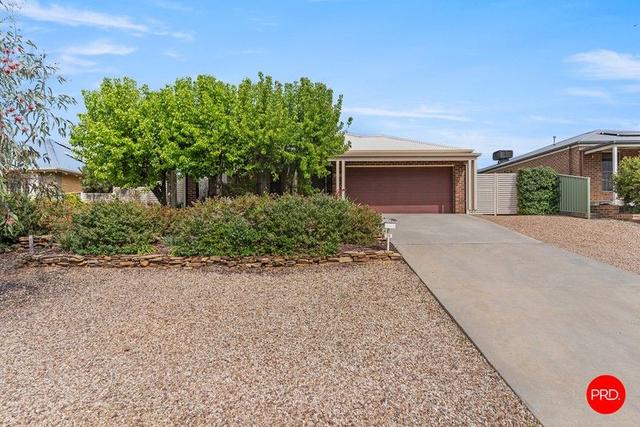 30 McConnell Drive, VIC 3551