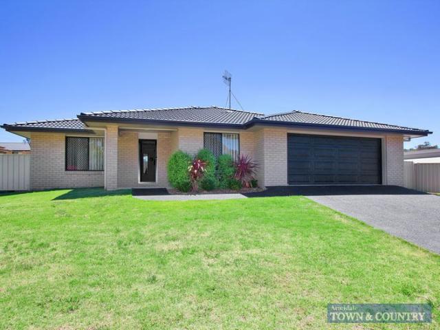 9 Earle Page Drive, NSW 2350