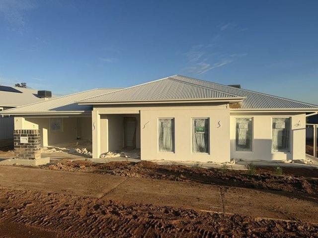 84 Jumbuck Drive, NSW 2650