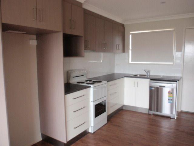 2/20 White Street, QLD 4720