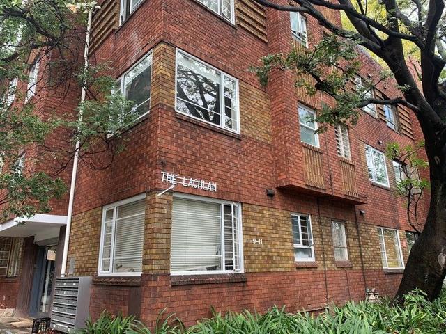 8/9-11 St Neot Avenue, NSW 2011