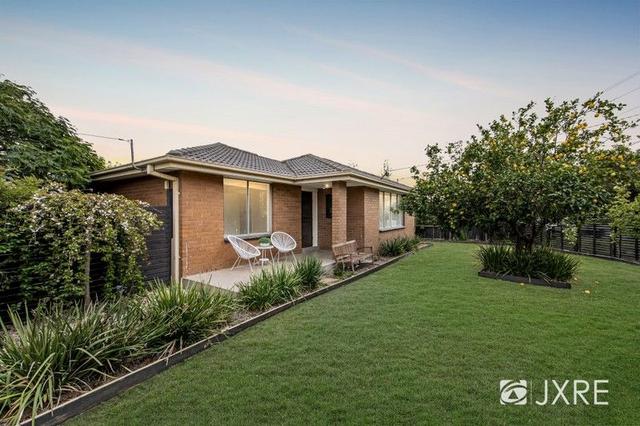 5 Warsaw Court, VIC 3169