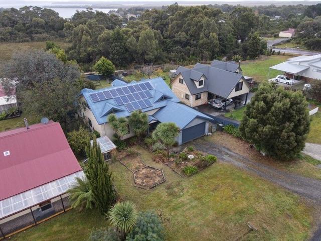 10 Charles Street, TAS 7468