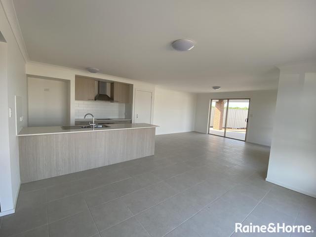 15 Aragon Court, SA 5115