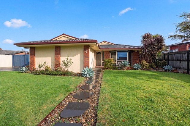 6 Fernlea  Avenue, VIC 3178