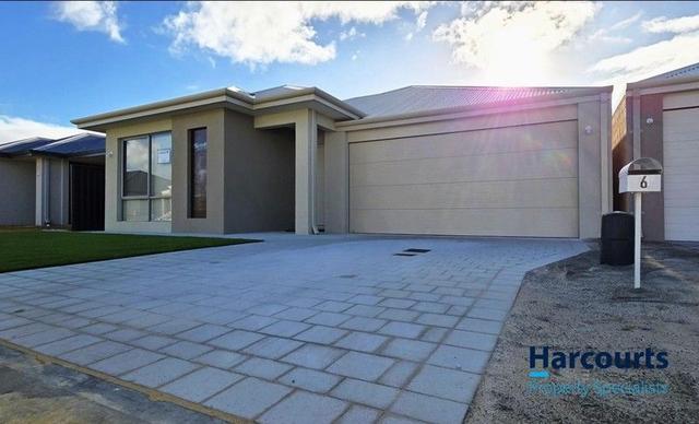6 Meander Way, WA 6164