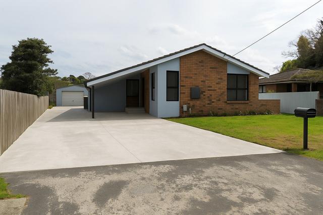 40 Sampson Crescent, NSW 2541