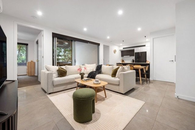 215/38 Latimer Street, QLD 4121