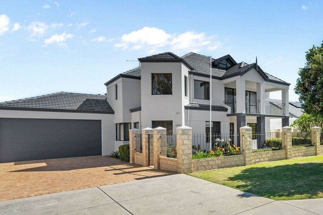 34 Saunders Street, WA 6020