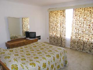 Bed 1 (2006-08-30)