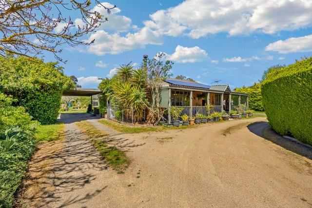 14 Rose Boulevard, VIC 3435