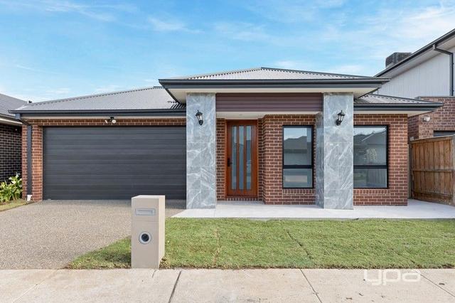 19 Italianate Avenue, VIC 3336