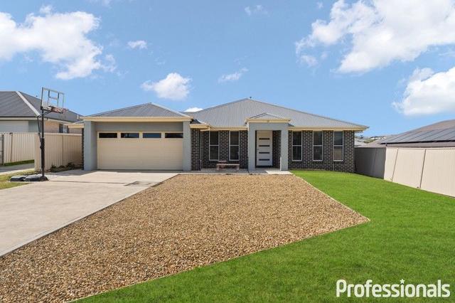 11 French Smith Place, NSW 2795