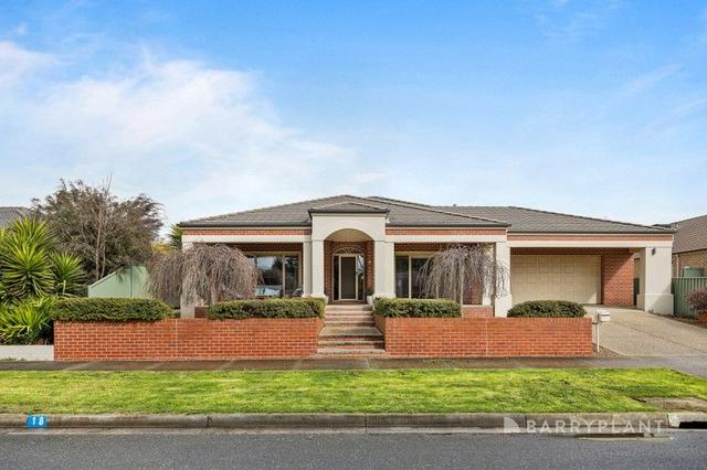 18 Waterford Drive, VIC 3352