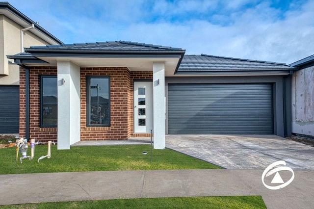 13 Catalonia Way, VIC 3806