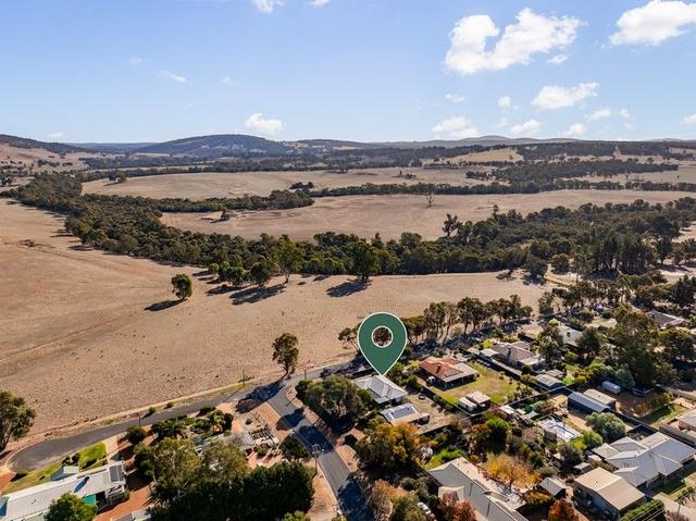 5 Shepherds Turn, WA 6390