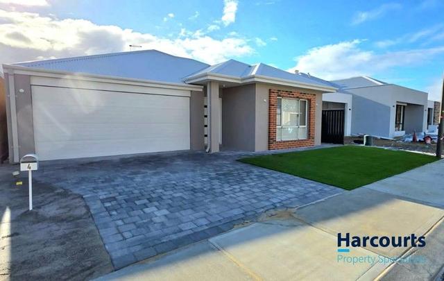 4 Meander Way, WA 6164