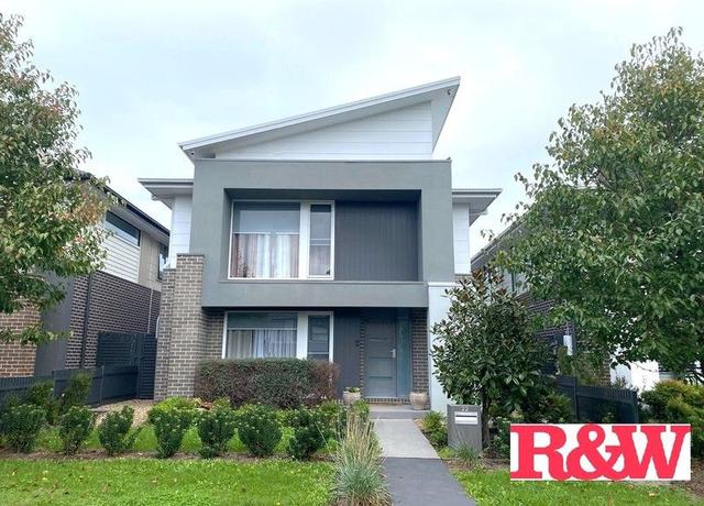 22 Klippel Street, NSW 2570