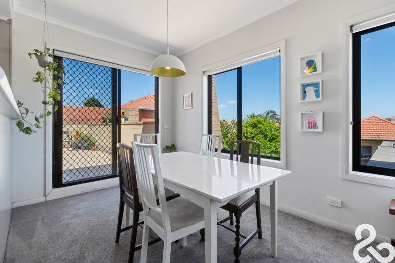 https://images.allhomes.com.au/property/photo/8834b4d3856673e75e1e4bf230acde71_hd.jpg