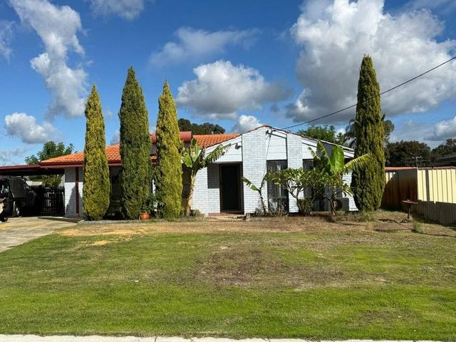 5 Baxendale Way, WA 6111
