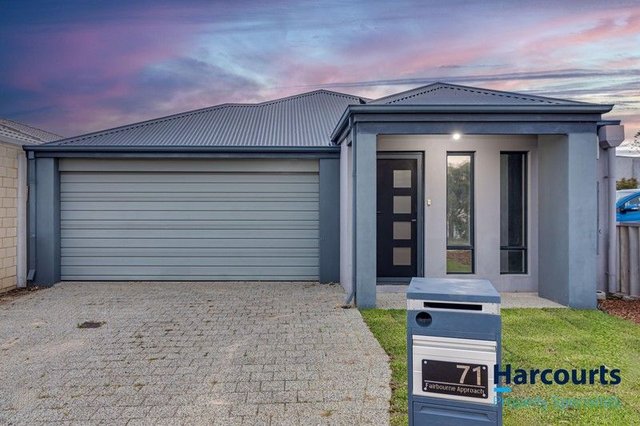 71 Fairbourne Approach, WA 6036