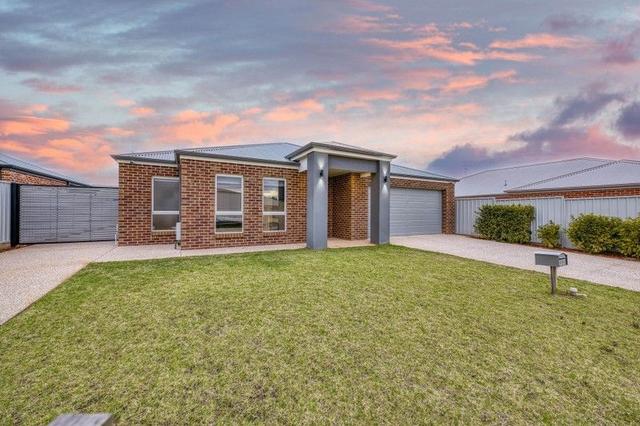52 Verdi Boulevard, VIC 3498